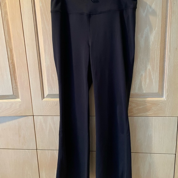 GAIAM Pants & Jumpsuits Gaiam Black Bootcut Yoga Pants Poshmark